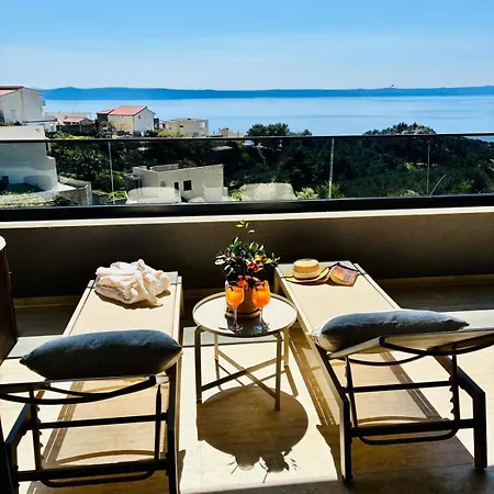 Penthouse Jacuzzi Seaview Apartment Makarska