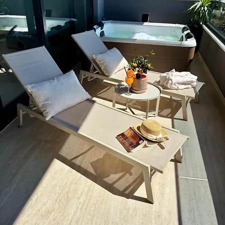 Penthouse Jacuzzi Seaview *