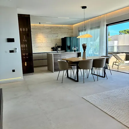 Penthouse Jacuzzi Seaview *