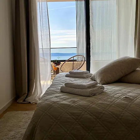Penthouse Jacuzzi Seaview Apartment Makarska